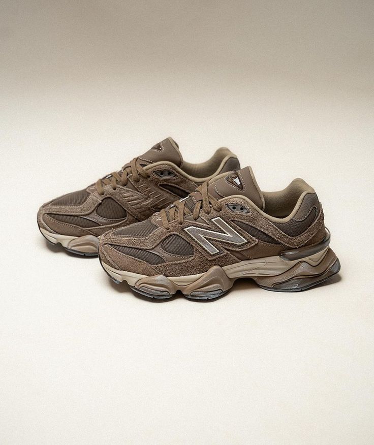 New Balance 9060 Mushroom Brown 42