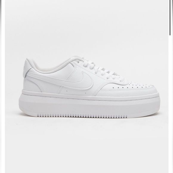 Nike Court Vision Alta