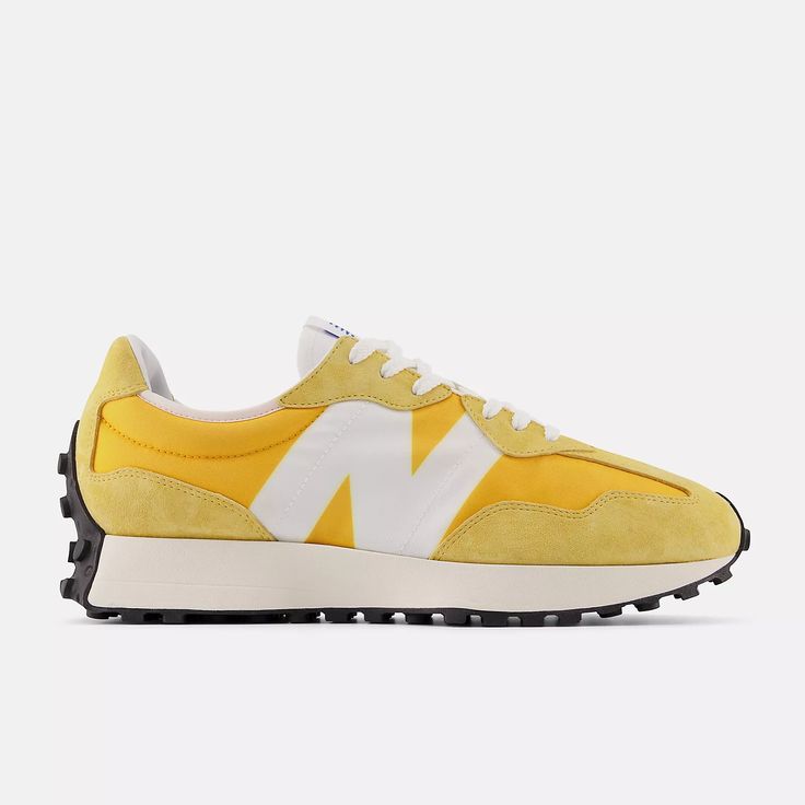 New Balance 327 Yellow