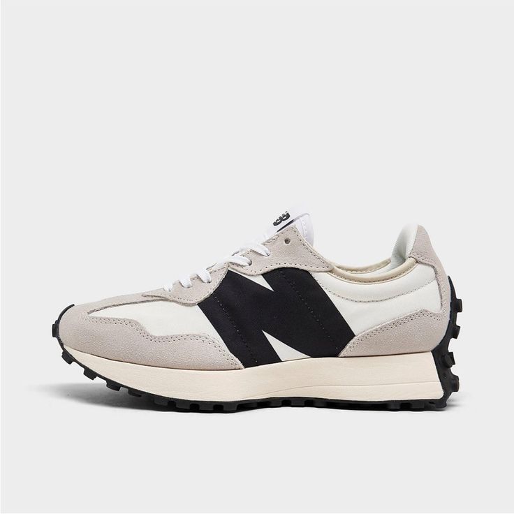 New Balance 327